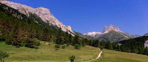 Valle Stretta towards Monte Thabor