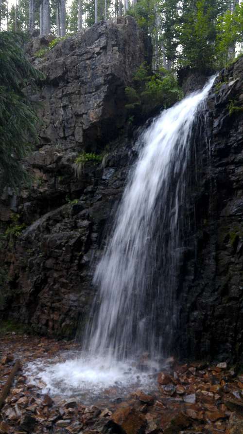 Upper Memorial Falls (MT), 5.7-5.8, V0-V7