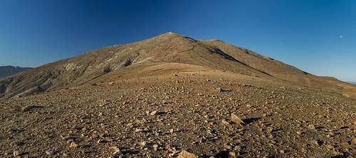 Pico de Betancuria (724m)