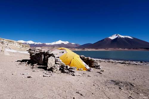 My tent at the shores of Laguna Verde (4350m)