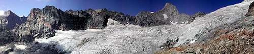 A view of Prè de Bar glacier...