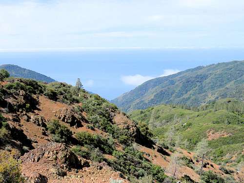 Zoomed view of Pacific Ocean from the summit of Lion Peak