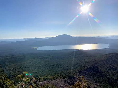 Diamond Lake & Diamond Peak viewed from Mt. Thielsen summit
