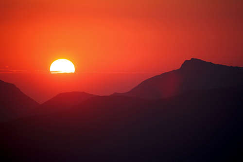 Sunrise iin the Bezengi valley