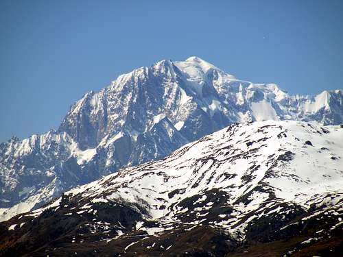 At the end of SPRING Mont Blanc from Punta Baretti towards Col de la Brenva