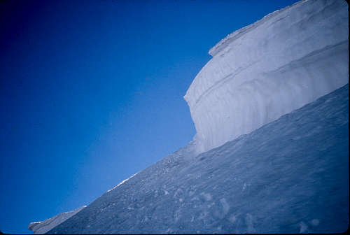 Cornices on traverse from Poe to Longfellow