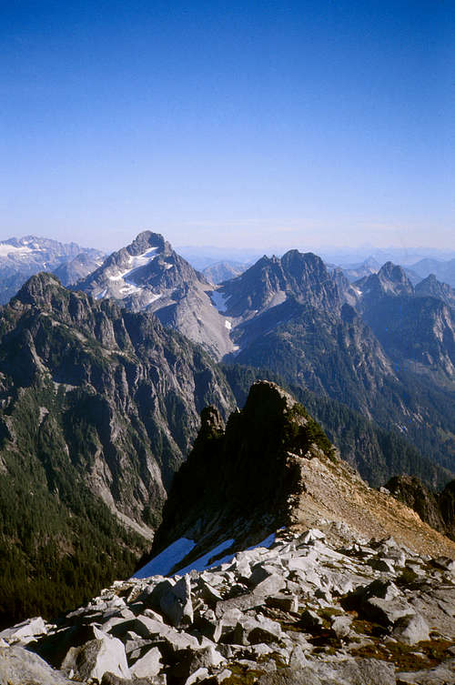 Summit view - toward Del Campo and Gothic