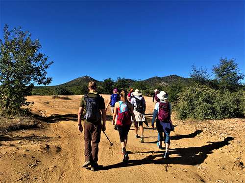 Group hiking towards Quartz Mountain and Wolverton Mountain from the east