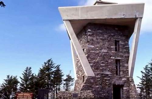 Old Mt. Mitchell Tower - as it looked in 2001