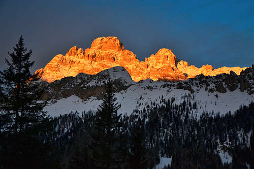 The Cristallo group in winter sunrise alpenglow