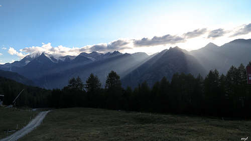 Clouds, Beams, and Weisshorn