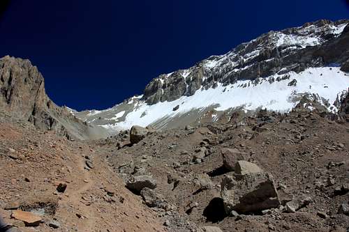 Heading up to Camp 1 from Plaza Argentina (Aconcagua)