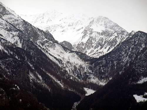EARTH PYRAMIDS & CALANQUES in Aosta Valley (Reverier - Pousses - Ponteilles) / 2