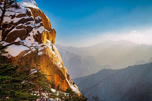 Snowy cliffs in Seoraksan National Park