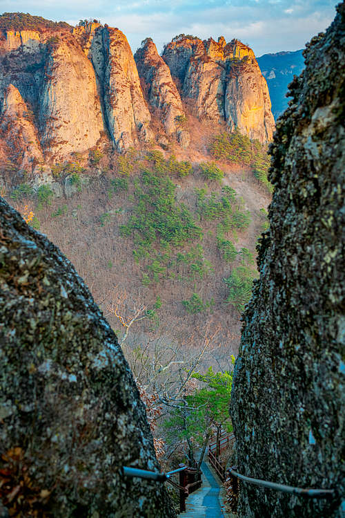 The hiking trails of Juwangsan National Park