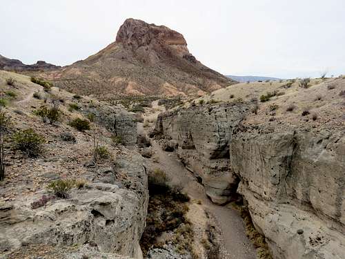 Tuff Canyon & Cerro Castellan