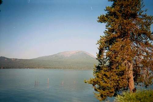 Mt. Bailey from Diamond Lake.