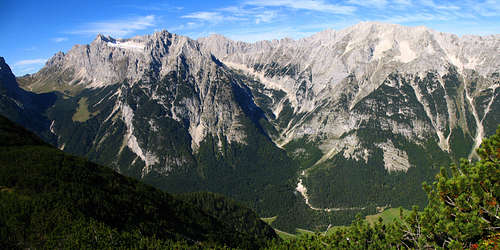 Wetterstein mountains panorama