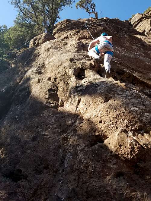 Shaylee climbing at Ourika Gorge (Morocco)