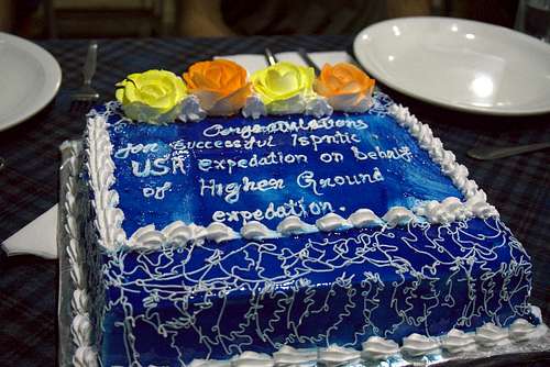 A cake for climbing Spantik! :)