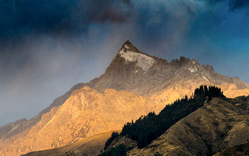 Huamashraju (5,434m)