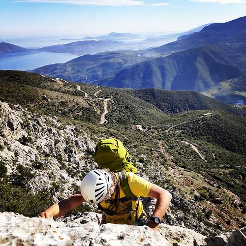 The Long Run IV+/V- UIAA 900 m. | Climbing the South-East Ridge of Mount Ortholithi (Greece)