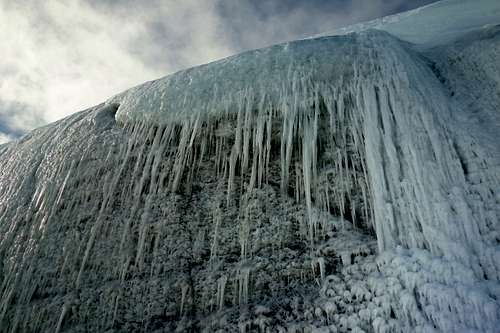 Ice wall of Hansbreen