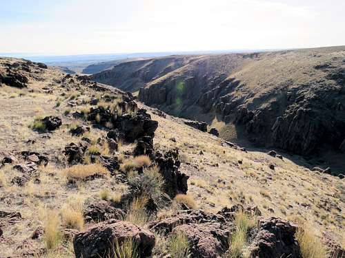 Smaller canyon to the east