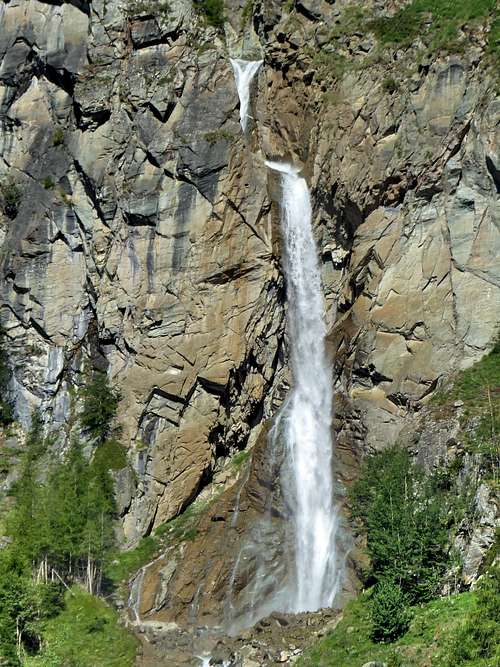 Waterfall at Glassier