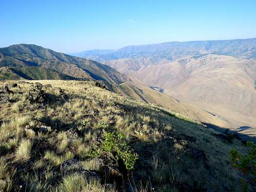 Stormy Point and Hells Canyon