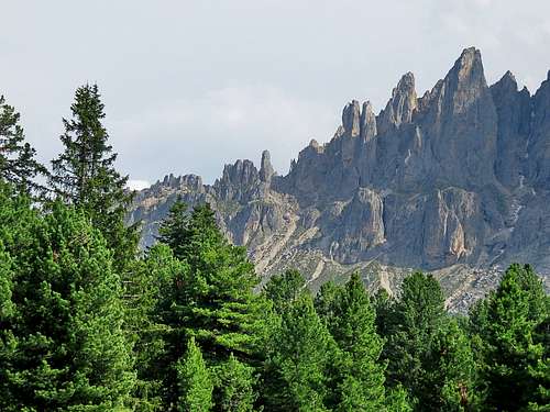 Some crags in Putia massif