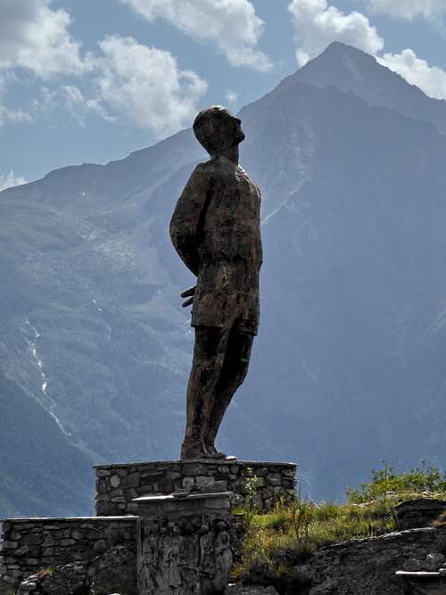 Mont Emilius in background of the Monument to the Partisan at Trois Villes