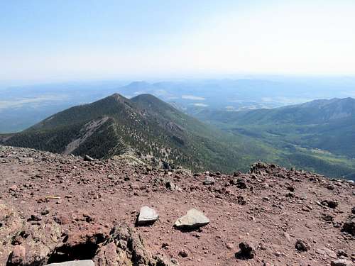Abineau, Rees and O'Leary Peaks, looking east