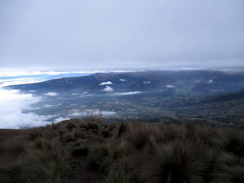 Trek up Imbabura on the Andean moors, from 11,500 to 13,800 feet (2)