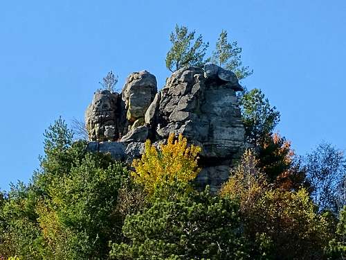 Giant's Castle Rock Formation on Castle Mound