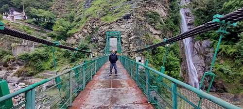 Me on the bridge to Kalpeshwar