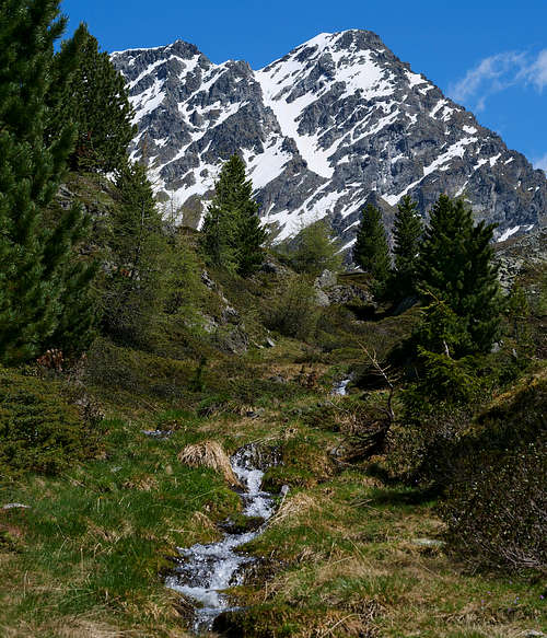 Cima di Vallazza / Fallaschkopf (2905m) and Piz Costainas / Furkelspitz (3004m)