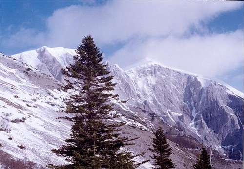 Solunska Glava peak - April,...
