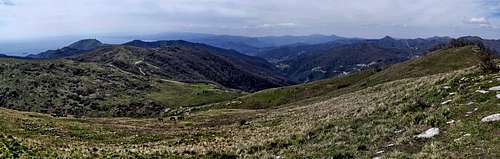 Pano view (approximately in the range from SouthWest to North) from the summit of Monte Croce dei Fo'