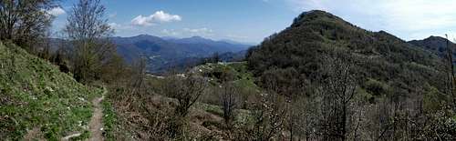 From the East-slope of monte Croce dei Fo': Colle del Bado, monte Bado and monte Becco