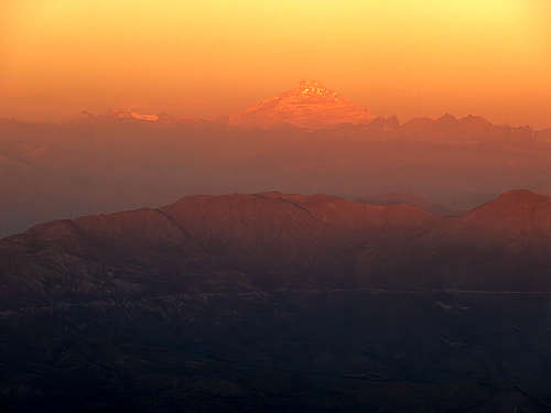 Andes mountain range between Santiago (Chile) and Mendoza (Argentina)