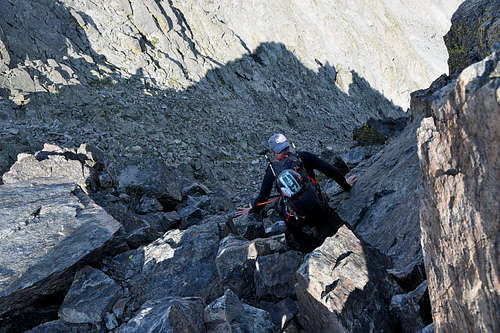 Downclimbing ridge route finding.