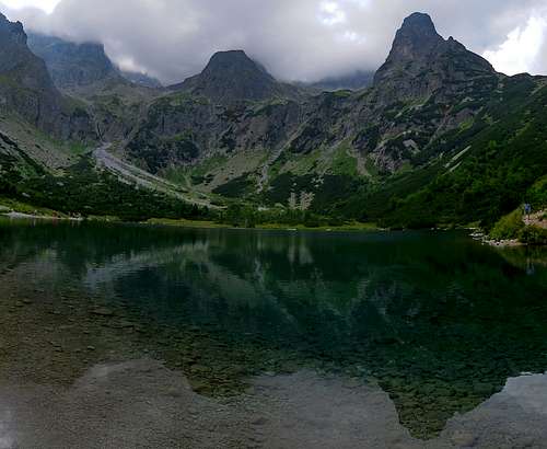 Zelene Pleso reflection