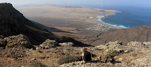 GR131, the view over the Bay of Famara, Lanzarote.