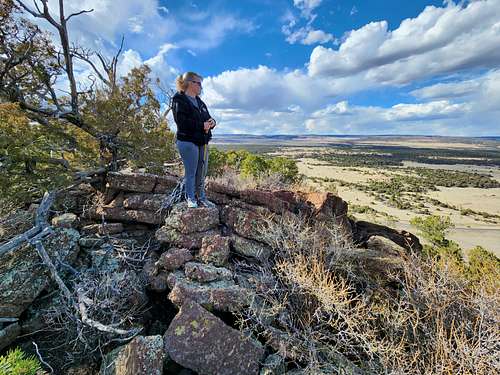 Summit of Mud Hill (New Mexico) next to Capulin Volcano