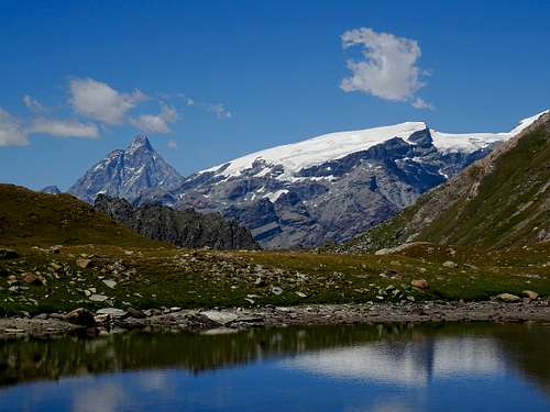 Cervino-Matterhorn and Breithorn Plateau from Laghi Pinter