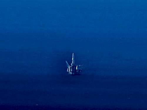 Zoomed view of an oil platform