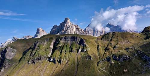 Curious image of Ra Gusela on the way to Monte Cernera