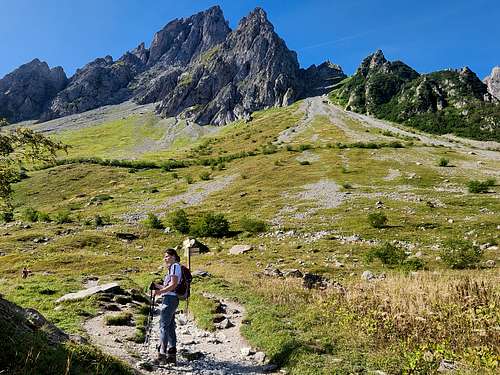 Along the Tour du Blanc between Les Contamines and Les Chapieux