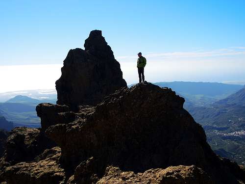 The rocky summit of Pico de las Nieves